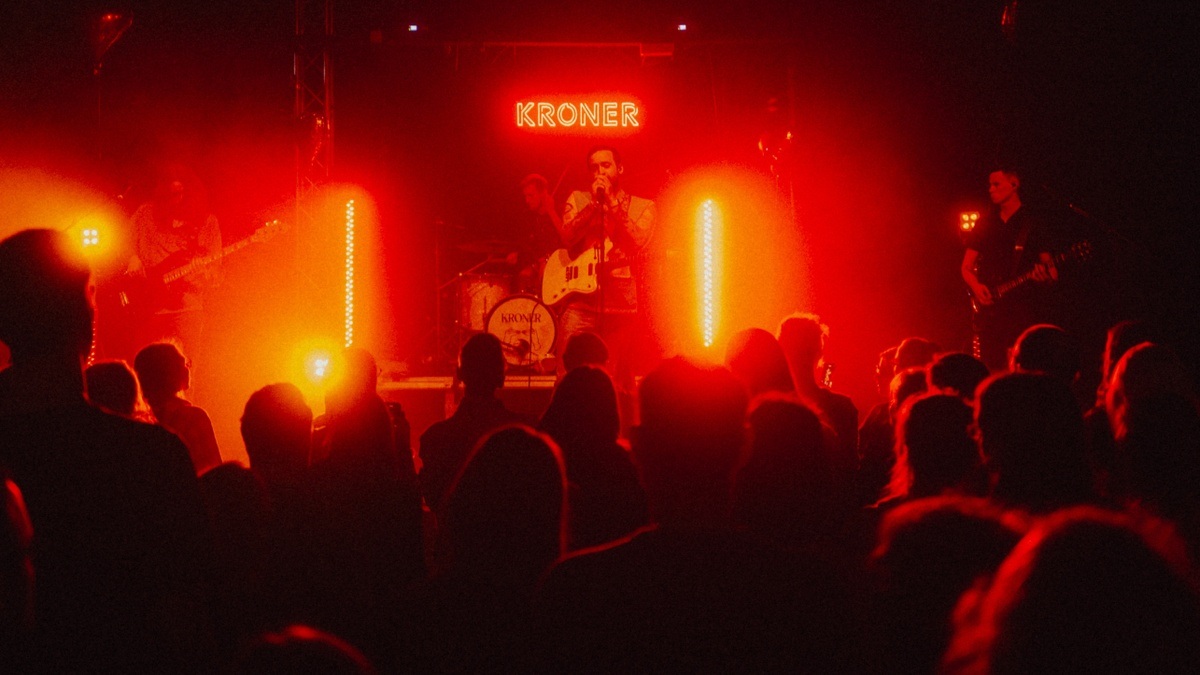 KRONER