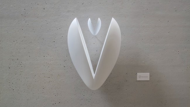 Iman Issa. Lass uns spielen