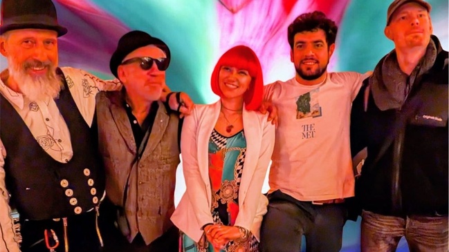 THEATRON MUSIKSOMMER 2026: ROSA ROST + PARADISE NOIR + AILEKIS und der BÄR mit Band