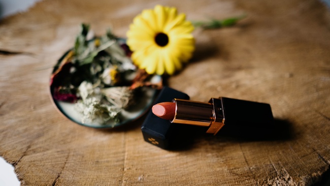 LIPPENSTIFT  &  DUFT- ROLL-ON  Naturkosmetik Workshop Kraeutelle