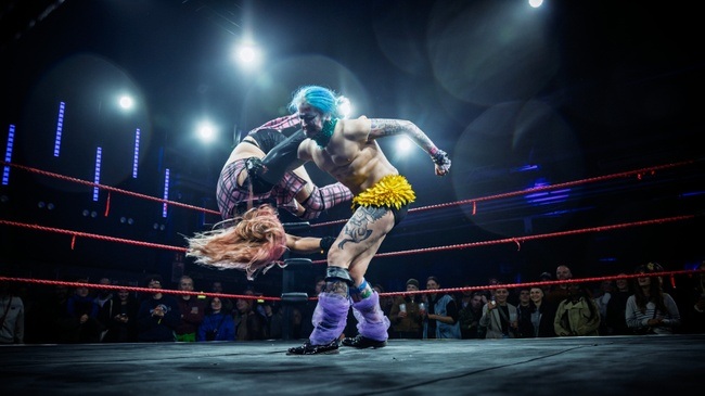 Powerhouse | Drag-Wrestling & Boyband-Choreografien | go drag! munich