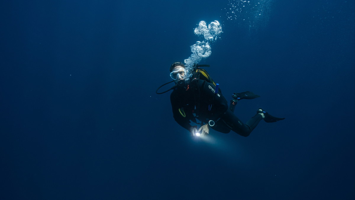Science Night „WASSERWELTEN – Expeditionen zum Schutz der Meere“ mit Lars Abromeit