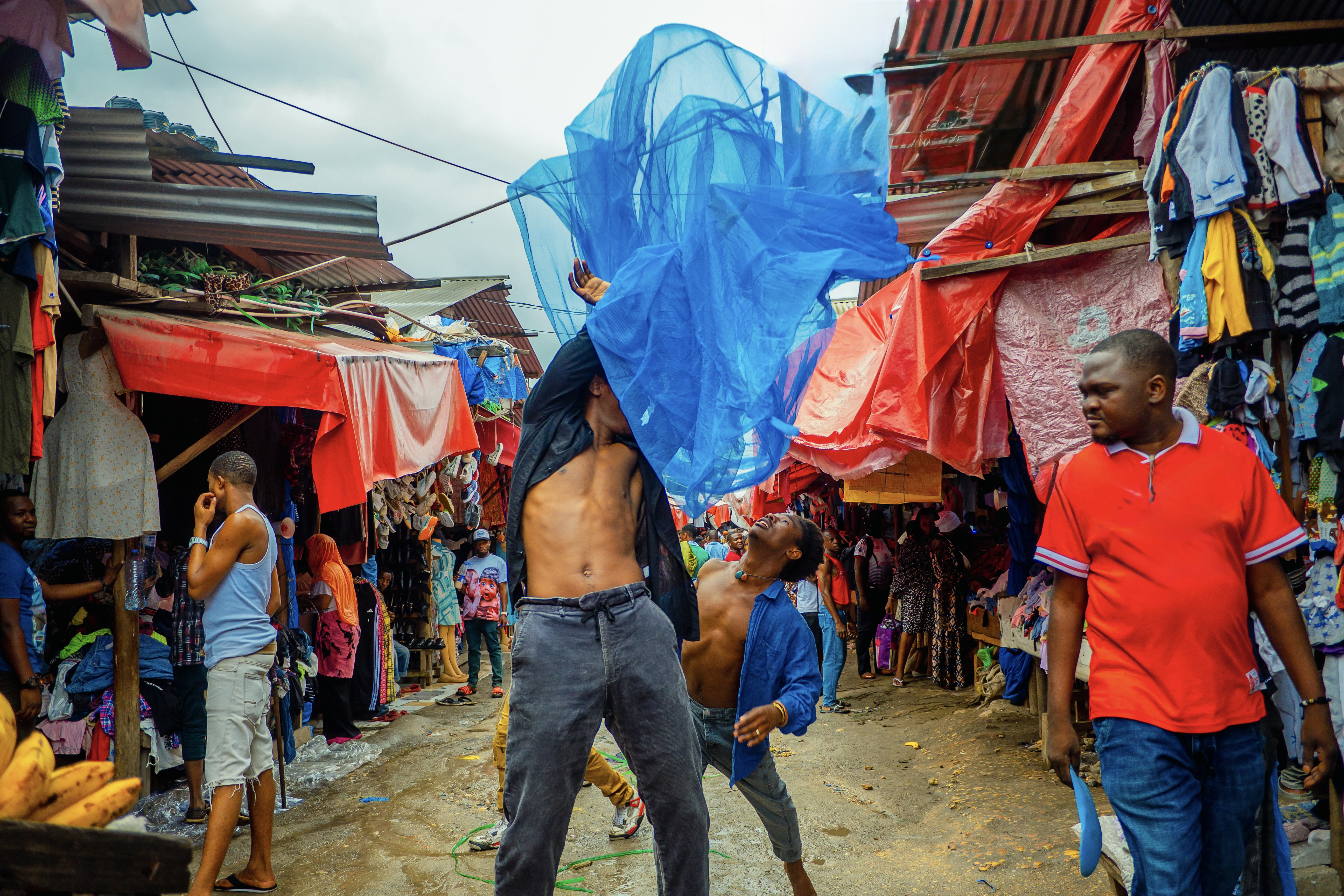 The Net We Carry – Wavu Tuliobeba