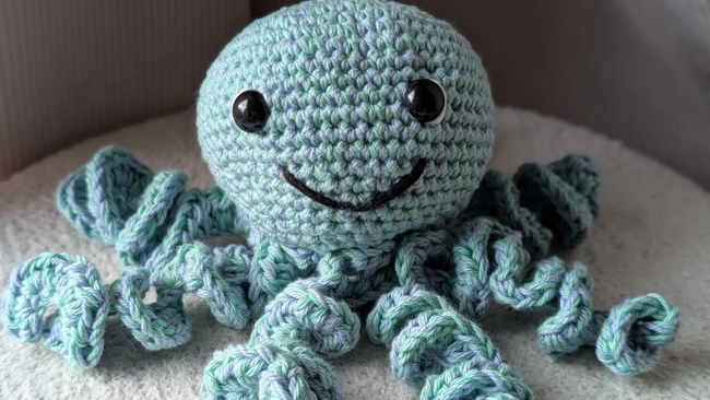 4 Stunden Häkelspaß: Oktopus- Rassel Workshop