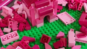 FERIEN BAUWERKSTATT | LE*O trifft Lachs