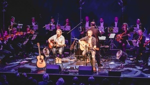 A Tribute to Simon & Garfunkel -   Philharmonie Leipzig & die Band Graceland: Folk meets classic