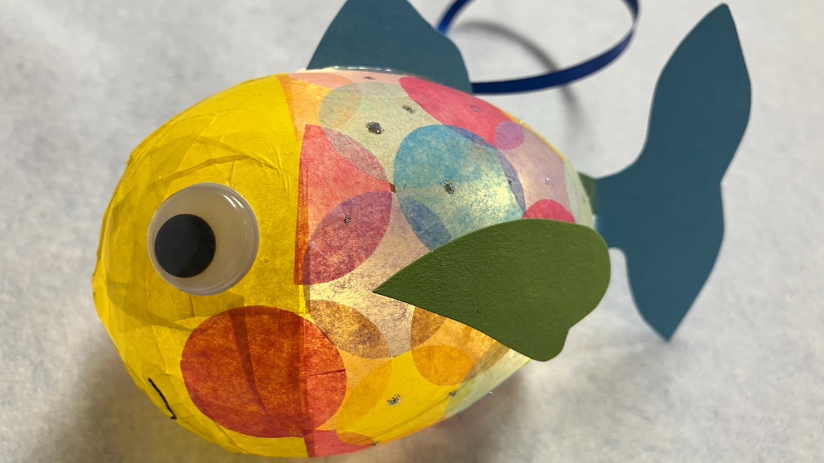 SOMMERFERIENPROGRAMM IM WESTPARK AM WASSERSPIELPLATZ OST:  Kinderatelier Farbenrausch