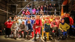 ABGESAGT!! Singen für die Wärme mit dem Chor der Statistik und Bernadette La Hengst