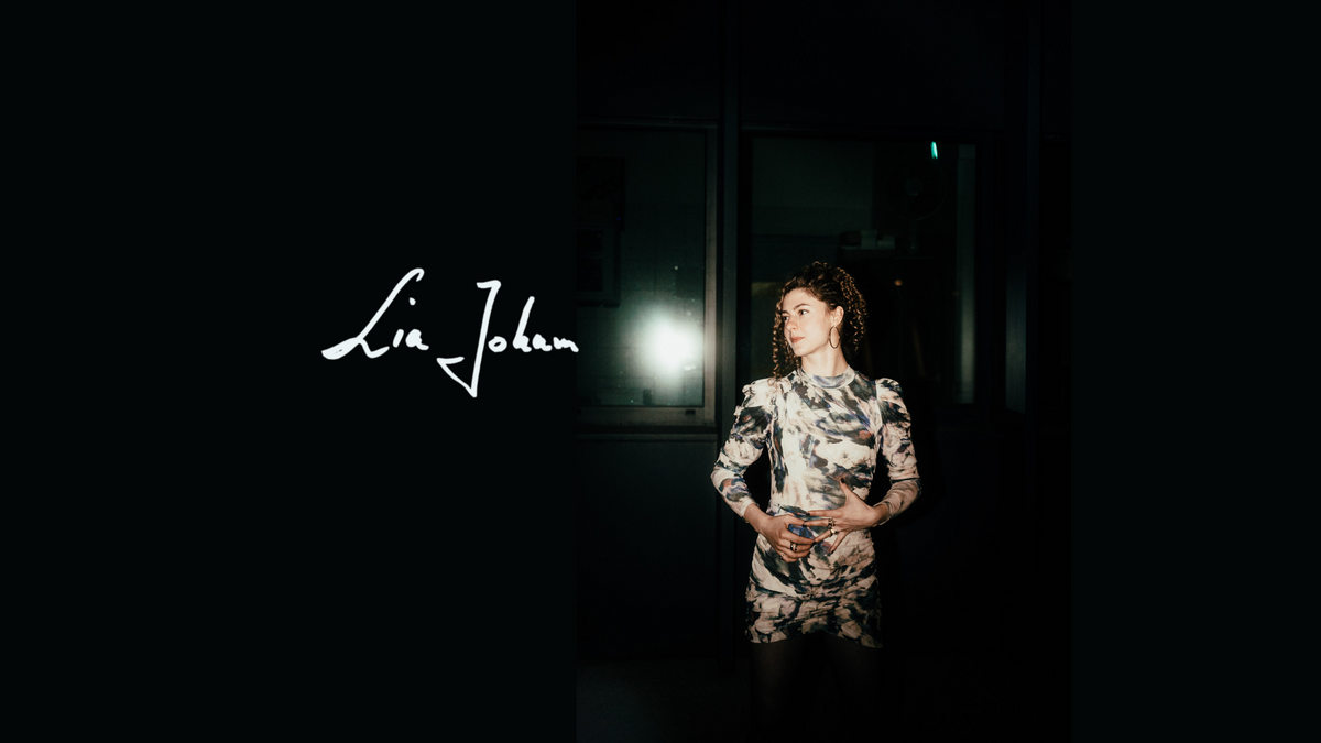 Lia Joham - Live Premiere