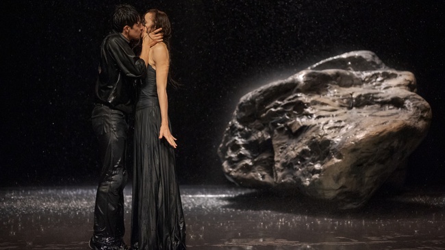 Vollmond - Ein Stück von Pina Bausch