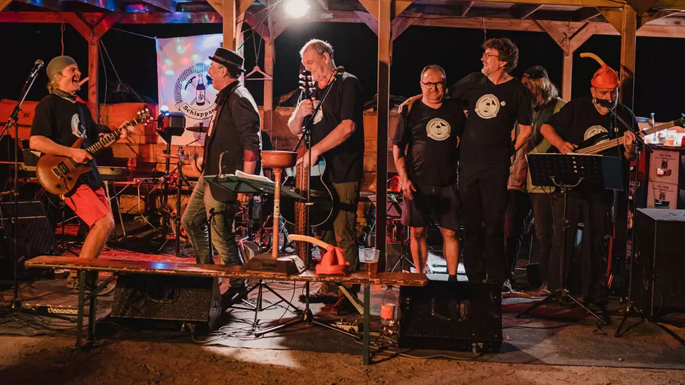 SCHLAPPSEIL | 40 Jahre Musik, Film, Irrwitz rund ums Klettern