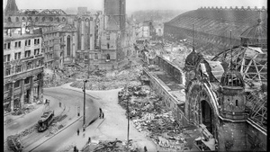 Finding Margarita Neiteler. Die fotografierende Nonne – Bilder von Zerstörung und Wiederaufbau des Kölner Doms, 1945-1949