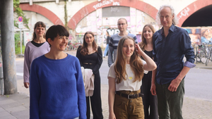 Singer/Songwriter Chor auf dem Ehrenfelder Weihnachtsmarkt!
