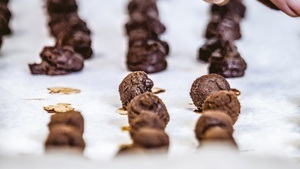 Weil lecker verbindet: Pralinen selbermachen