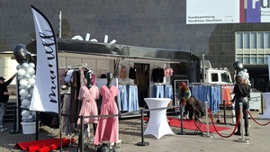 Modeboutique auf vier Rädern: mamell-Showtruck in Köln