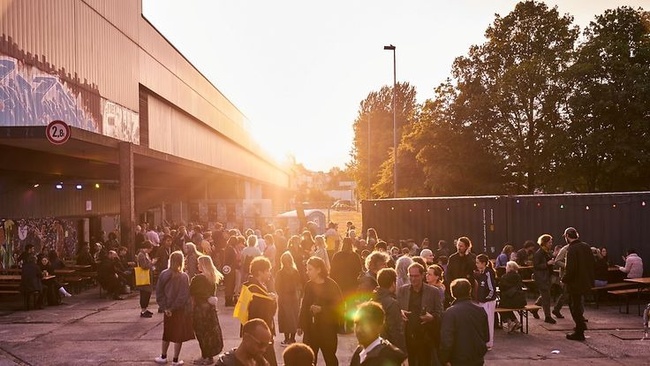 Pop-Up-Zentrale beim Kurzfilm Festival