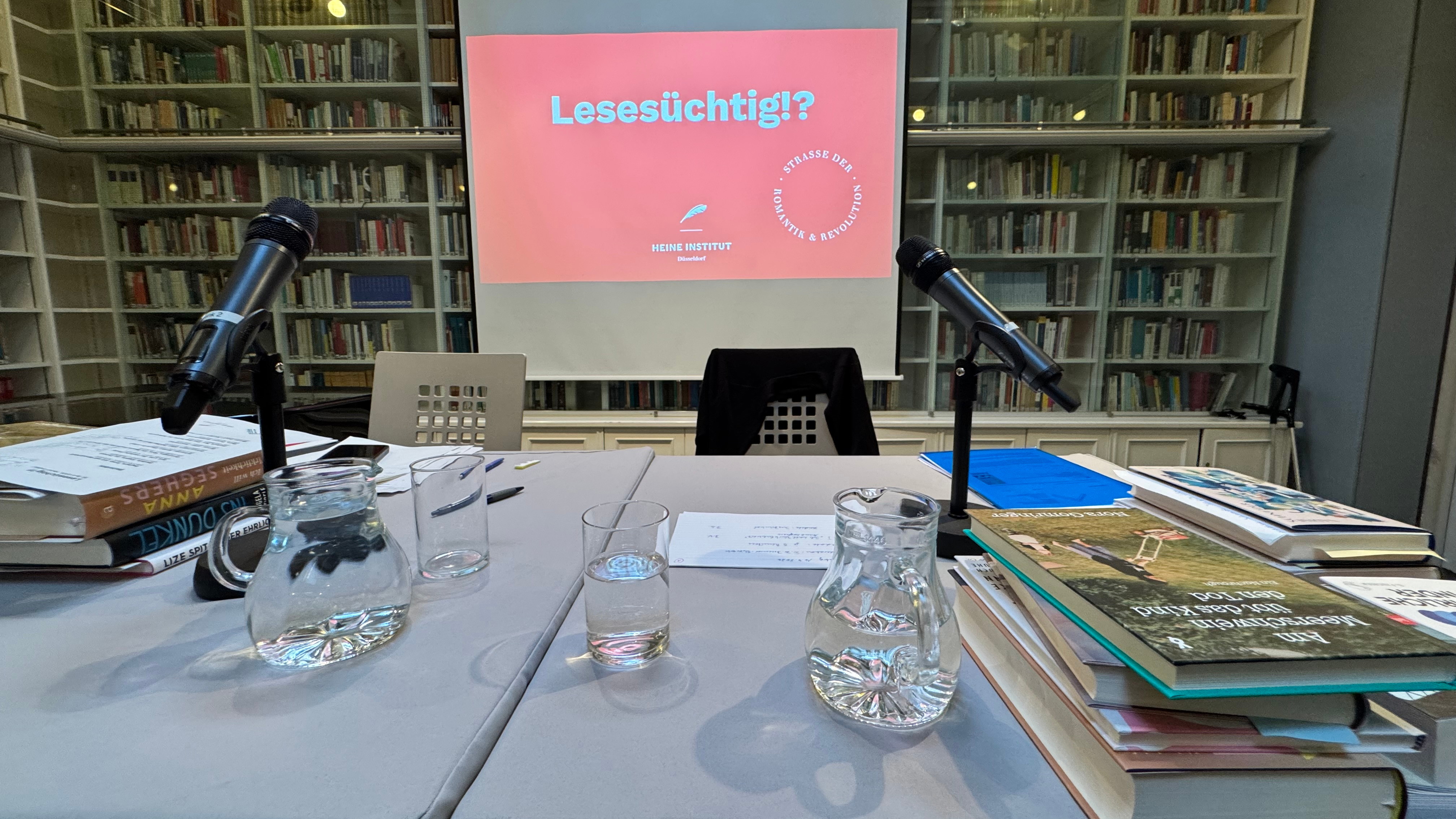 Lesesüchtig?!