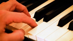 Piano im Park