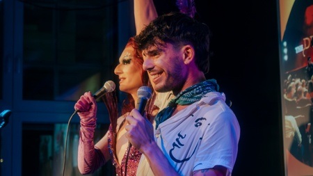 🏳️‍🌈🏳️‍⚧️ QUEER LOVE AT FIRST SLIDE Hamburg | Presenter Ticket | Power Point Dating by Rausgegangen 🏳️‍🌈🏳️‍⚧️