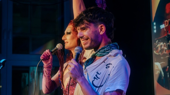 🏳️‍🌈🏳️‍⚧️ QUEER LOVE AT FIRST SLIDE Hamburg | Presenter Ticket | Power Point Dating by Rausgegangen 🏳️‍🌈🏳️‍⚧️