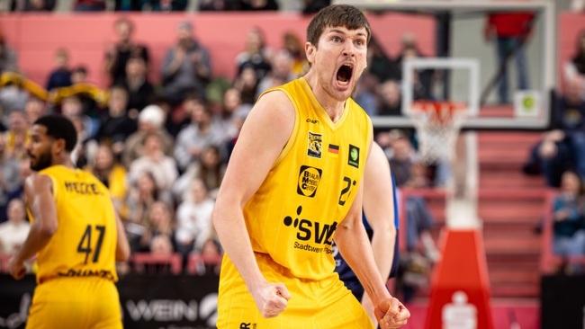 Tigers Tübingen vs. Eisbären Bremerhaven