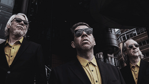 Pothead - goes long Tour 2026