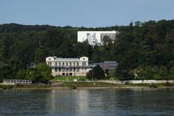 Arp Museum Bahnhof Rolandseck