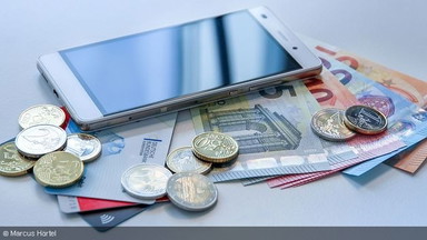 Forum Bundesbank: Mit Bargeld, Karte oder Smartphone? So bezahlt Deutschland