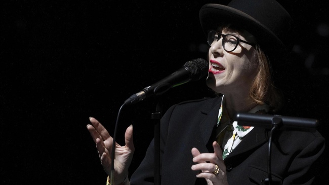 Einstein on the Beach •  Philip Glass / Ictus Ensemble / Collegium Vocale Gent / Suzanne Vega / Tom de Cock