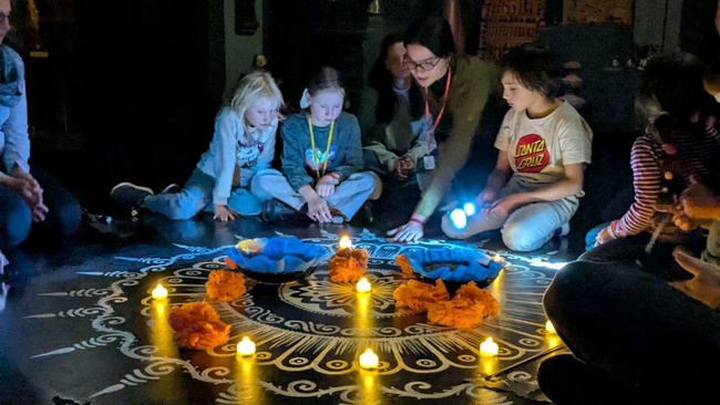 NACHTS IM MUSEUM - Taschenlampenführung