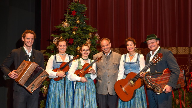 Heilige Nacht mit Pfarrer Rainer Maria Schießler