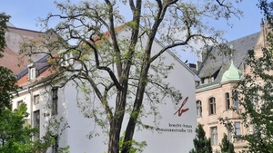 Brecht entdecken zwischen Chausseestraße und Berliner Ensemble