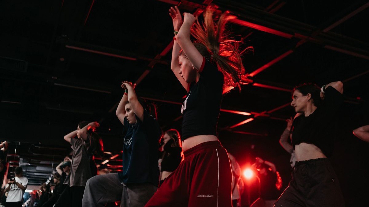 URBAN CHOREOGRAPHY DANCE