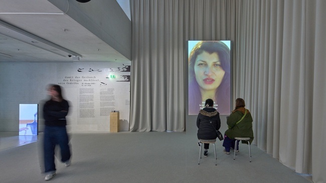 Dialogrundgang mit Denijen Pauljević: Eine Sprache finden