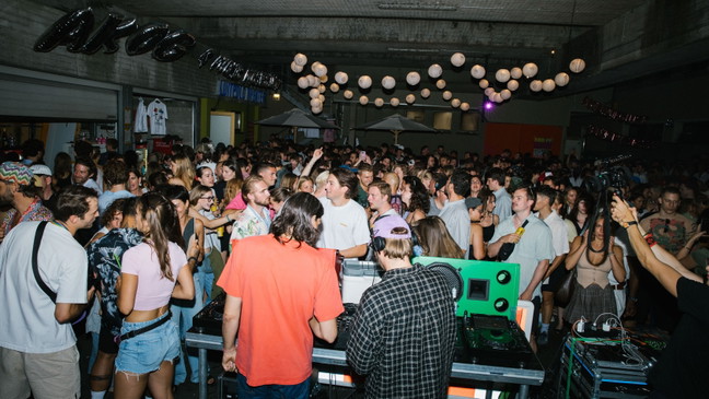Public Possession Party (Open Air)