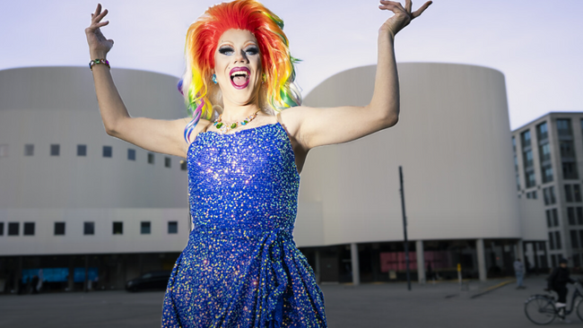 Drag & Biest – Reise durch die Zeit