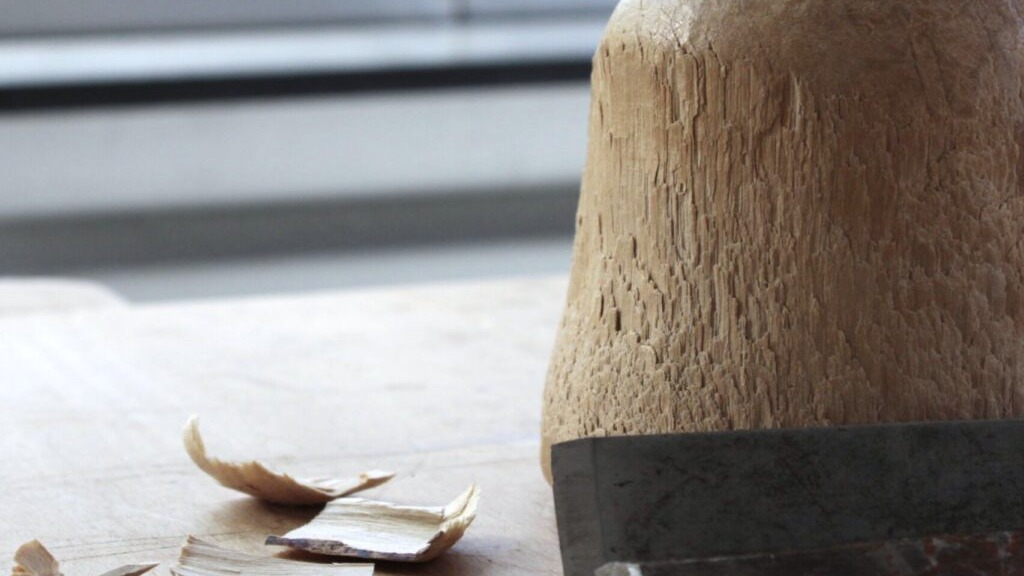 Skulpturen aus Holz