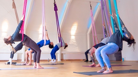fl'AIR Yoga (Aerial Yoga) Open Level