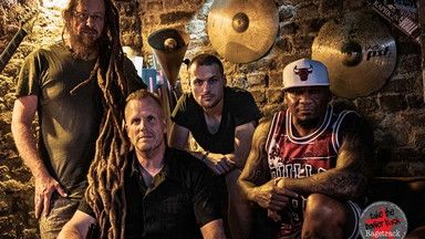 RAGETRACK - RAGE AGAINST THE MACHINE TRIBUTE