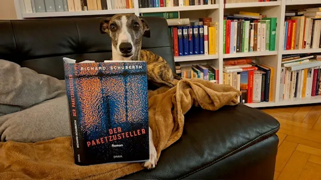 "Der Paketzusteller": Buchpräsentation
