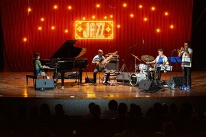 Ganz schön Jazz mit the bottomline