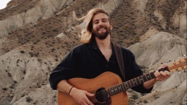 Tiger Finkel: Flowers Down The Road