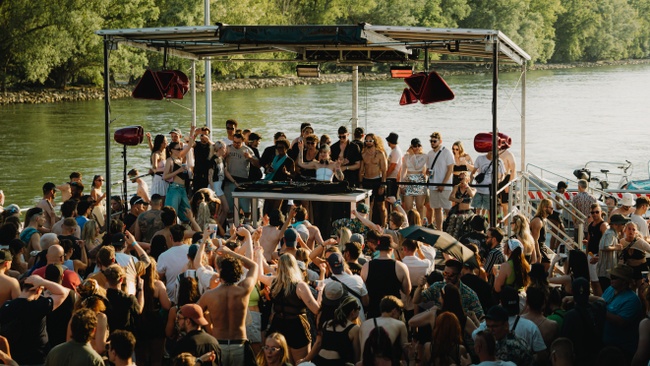 WE ARE ONE presents HYDRO Pool Sesh