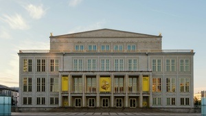 Kostümverkauf der Oper