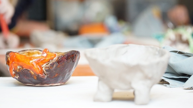 Ton Werkstatt mit Glasur für Jugendliche & junge Erwachsene | 16 bis 27 Jahre