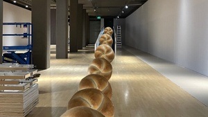 Wie viele Semmeln lang bist du, Kunstbau?