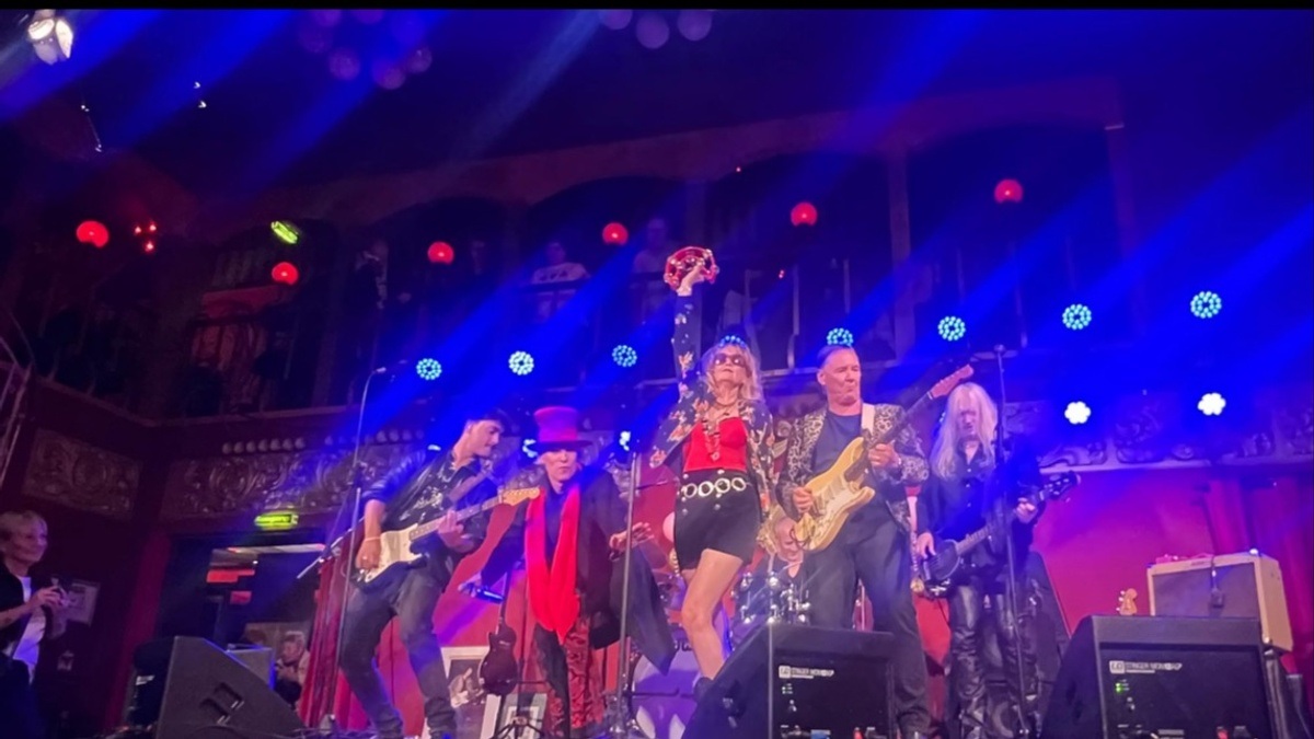 Brown Sugar THE GREATEST ROLLING STONES SHOW
