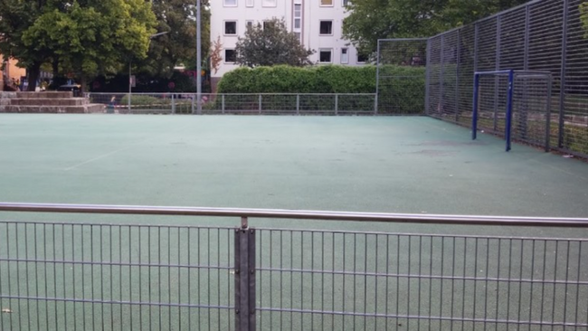 JUGAD pick-up football / pick-up Soccer