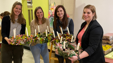Adventskranz binden