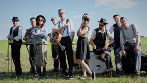 DOC HORN & THE HORNBABES